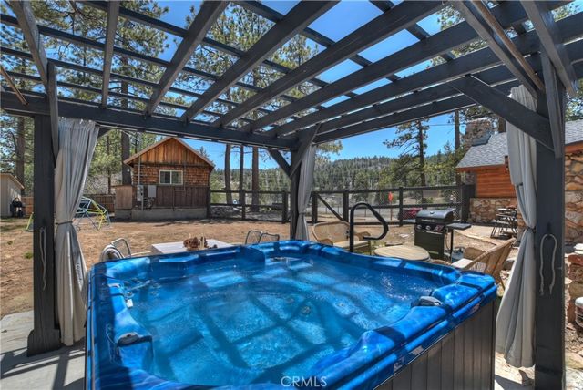 746 Talmadge Road, Big Bear Lake, CA 92315