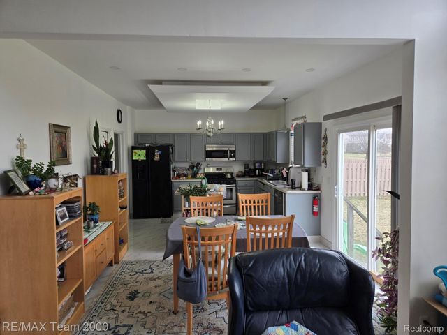 7249 Warwick Drive, Ypsilanti Charter Township, MI 48197