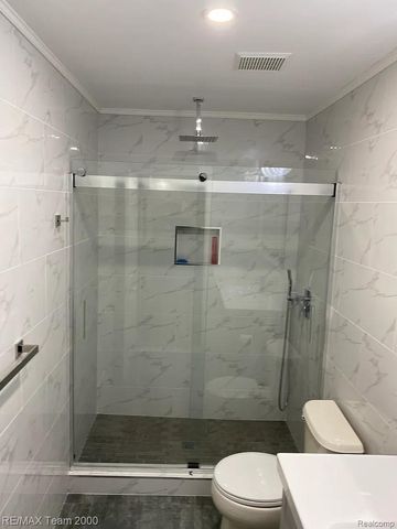 7249 Warwick Drive, Ypsilanti Charter Township, MI 48197