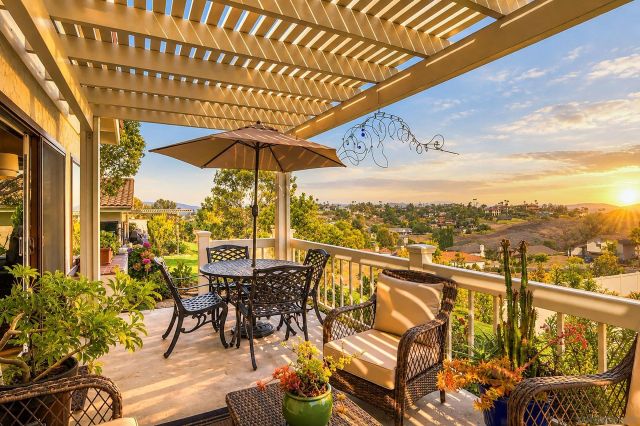 17824 Villamoura Dr, Poway, CA 92064