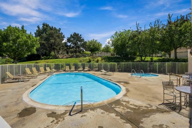 17824 Villamoura Dr, Poway, CA 92064