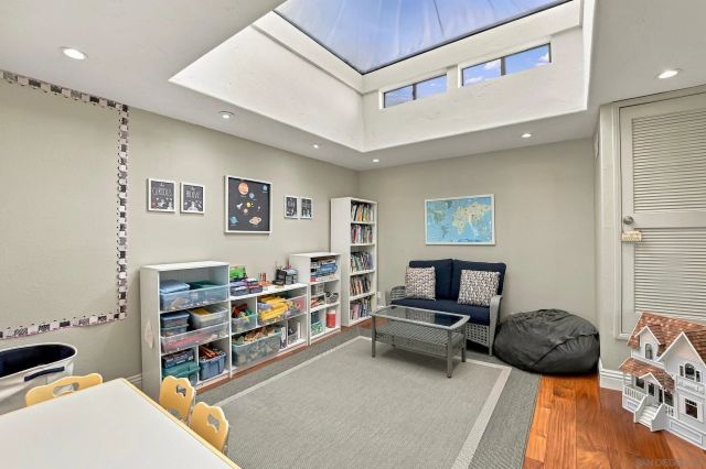 17824 Villamoura Dr, Poway, CA 92064