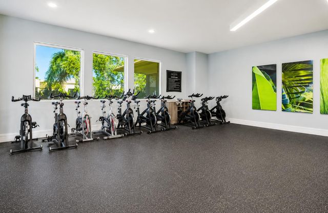 8272 NW 44th Terrace, Doral, FL 33166
