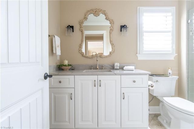 7955 Valley View Drive, Clemmons, NC 27012