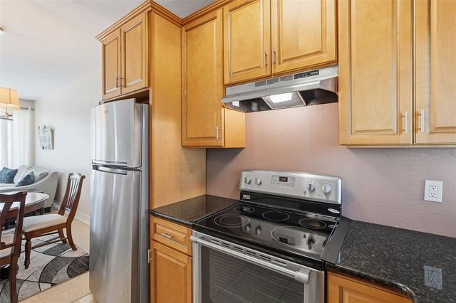 7050 SUNSET WAY 21, St Pete Beach, FL 33706