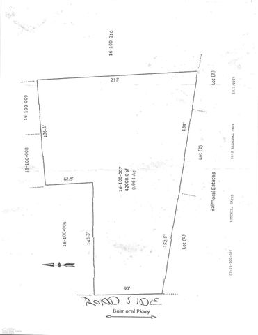 1043 Balmoral Parkway, Flint, MI 48532