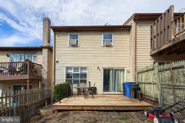 338 JUNIPER DR, Etters, PA 17319