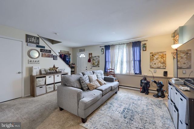 338 JUNIPER DR, Etters, PA 17319