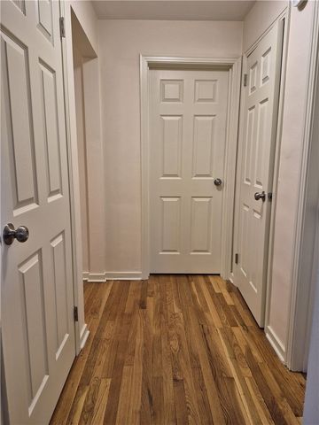 1841 Outlook Dr, Verona, PA 15147