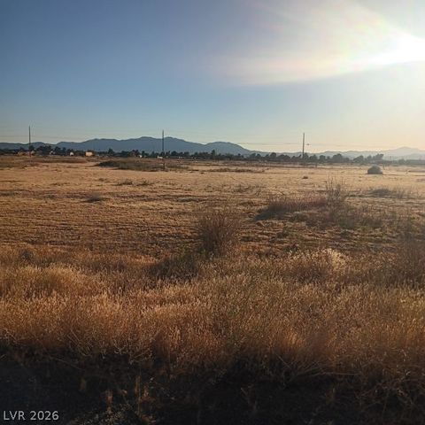 1150 South Thunderpass Avenue, Pahrump, NV 89048
