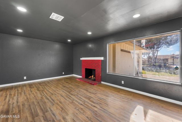 21449 Applewood Drive, California City, CA 93505