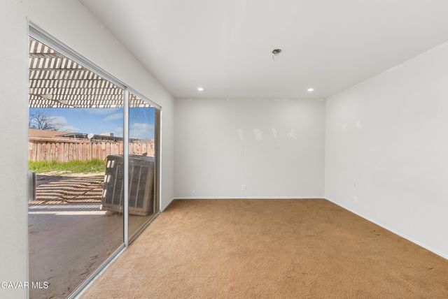 21449 Applewood Drive, California City, CA 93505