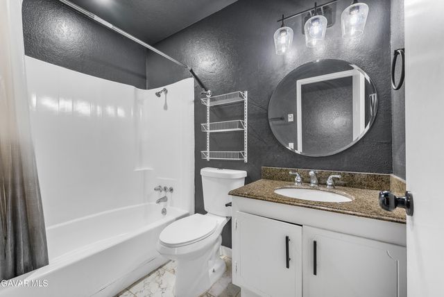 21449 Applewood Drive, California City, CA 93505