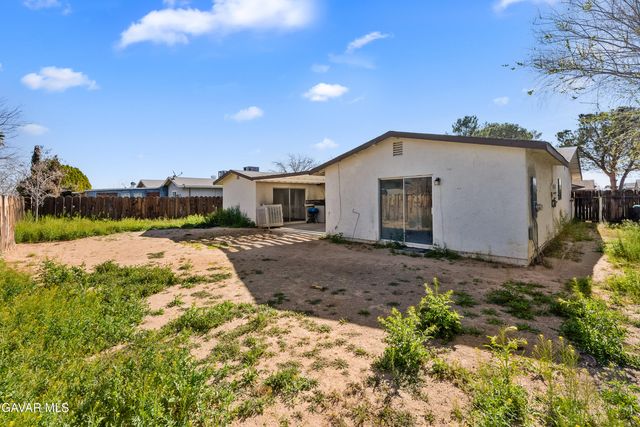 21449 Applewood Drive, California City, CA 93505