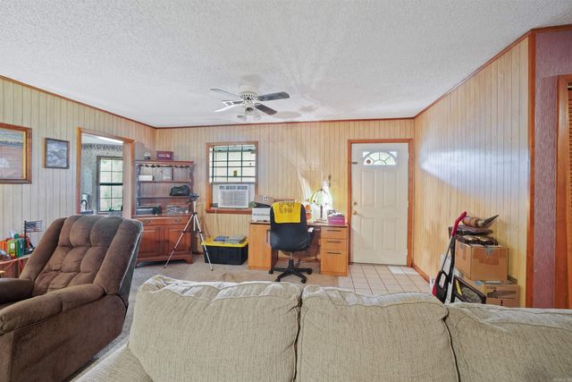 131 Sparkle Terrace, Hot Springs, AR 71913