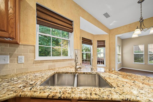 2812 Redfield Drive, Charlotte, NC 28270