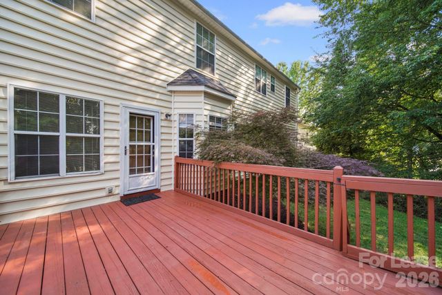 2812 Redfield Drive, Charlotte, NC 28270