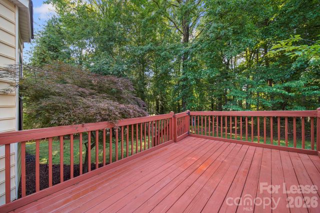 2812 Redfield Drive, Charlotte, NC 28270