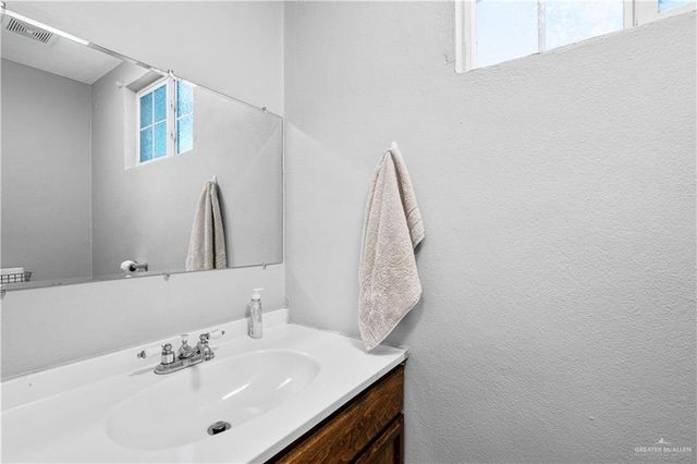 402 S 34th Street, Edinburg, TX 78542