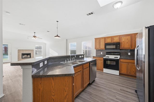 518 Niagara Falls Drive, Anna, TX 75409
