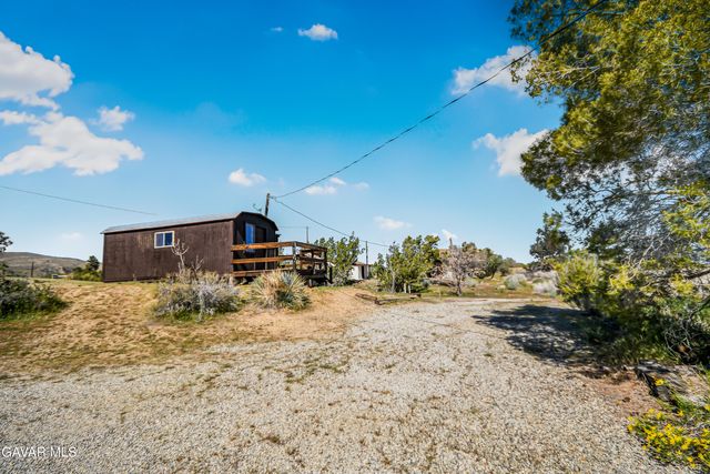 31720 E 96th Street, Littlerock, CA 93543