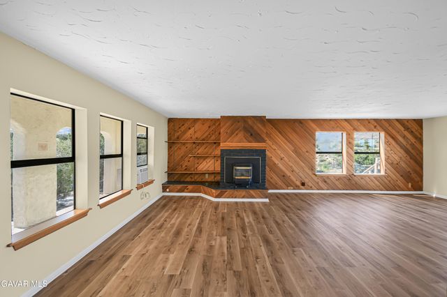 31720 E 96th Street, Littlerock, CA 93543