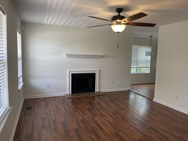 428 Newton Ct, Nashville, TN 37209