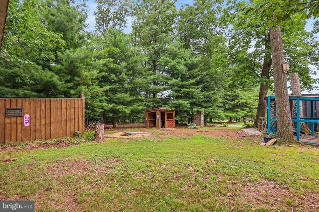 333 NEWCOMER RD, Windsor, PA 17366