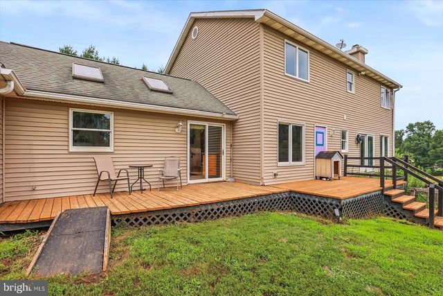 333 NEWCOMER RD, Windsor, PA 17366