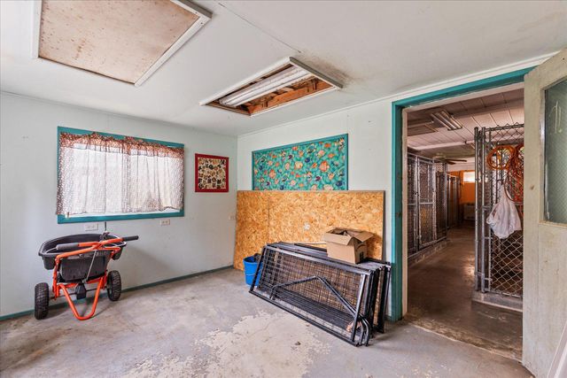 333 NEWCOMER RD, Windsor, PA 17366