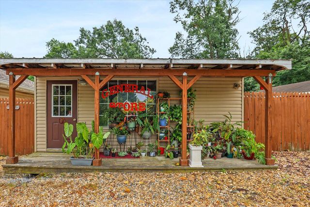 333 NEWCOMER RD, Windsor, PA 17366