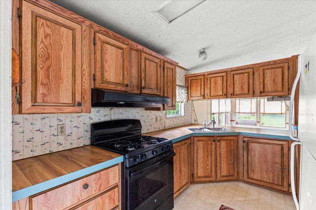 333 NEWCOMER RD, Windsor, PA 17366