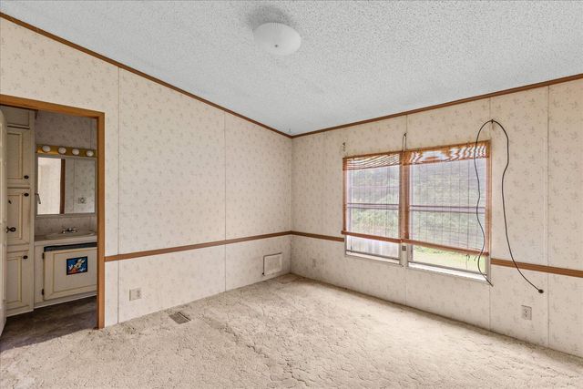 333 NEWCOMER RD, Windsor, PA 17366