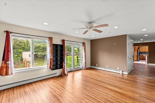 333 NEWCOMER RD, Windsor, PA 17366