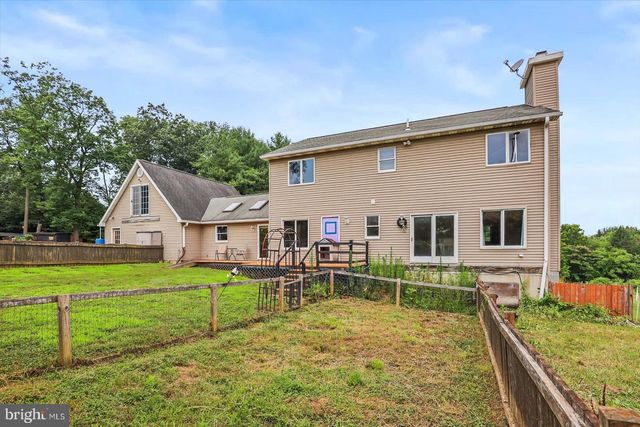 333 NEWCOMER RD, Windsor, PA 17366