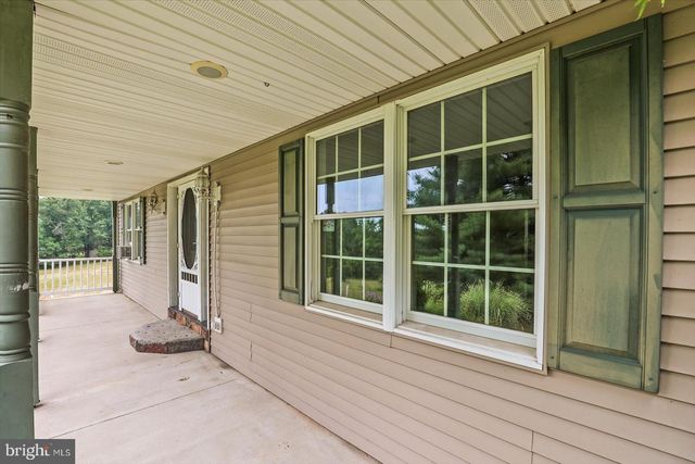 333 NEWCOMER RD, Windsor, PA 17366
