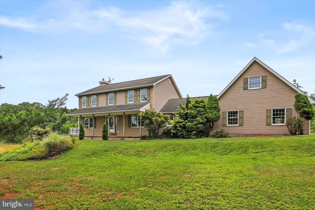 333 NEWCOMER RD, Windsor, PA 17366