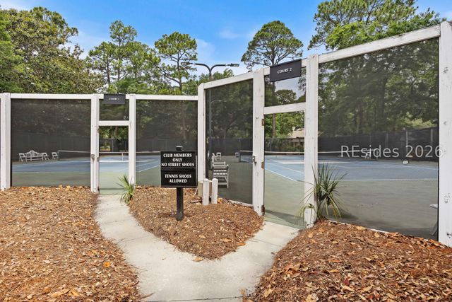 4 Gordonia Tree Ct, Hilton Head Island, SC 29926
