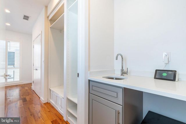 1719 ERDMAN ST, Philadelphia, PA 19130