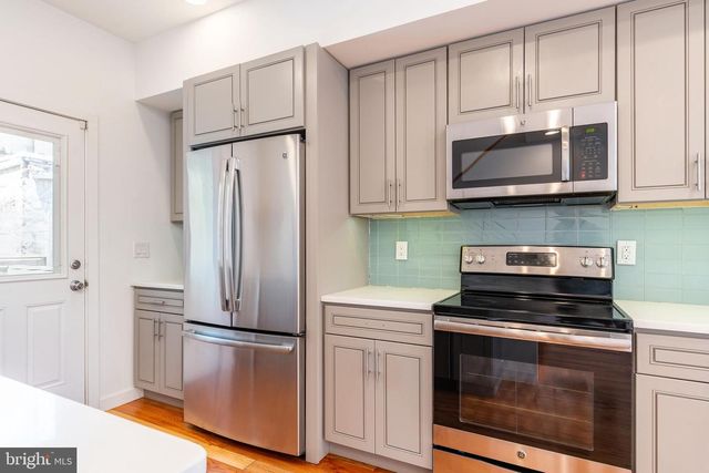 1719 ERDMAN ST, Philadelphia, PA 19130