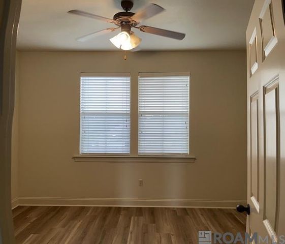 10157 Bonnet Cove Ave, Baton Rouge, LA 70810