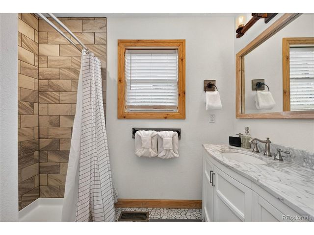 6533 US Highway 34, Granby, CO 80446