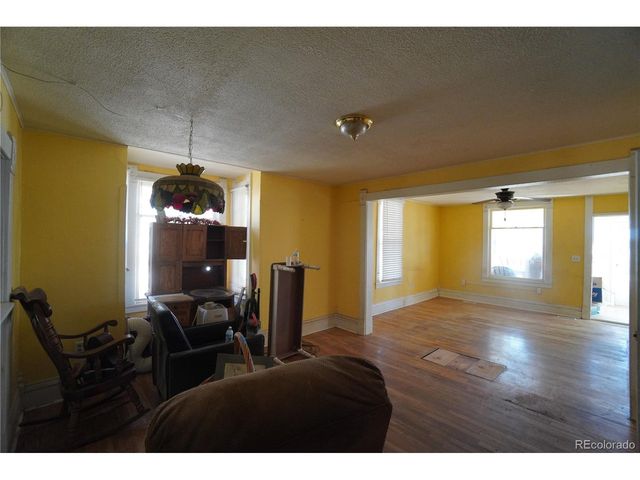 216 Indiana Ave, Walsenburg, CO 81089