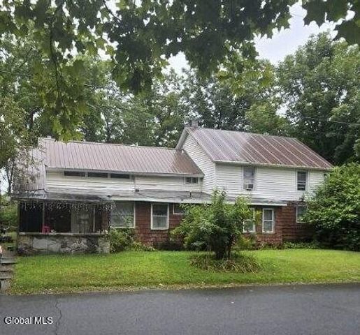 9 Ferry Street, Hudson Falls, NY 12839