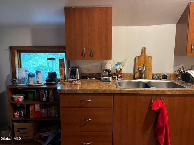 9 Ferry Street, Hudson Falls, NY 12839