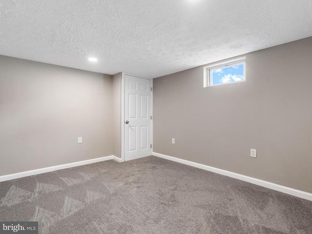 25 MANSION RD, Linthicum Heights, MD 21090