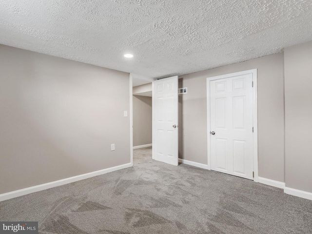25 MANSION RD, Linthicum Heights, MD 21090