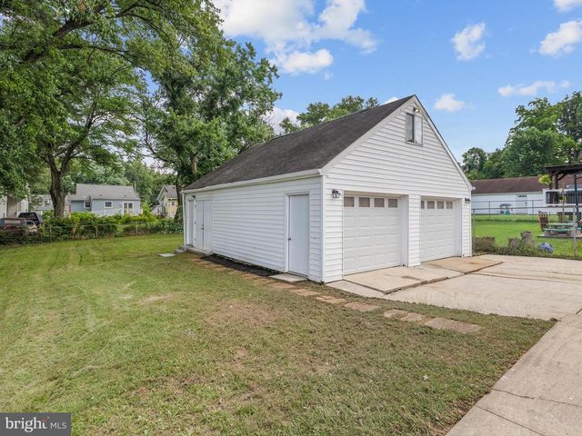 25 MANSION RD, Linthicum Heights, MD 21090
