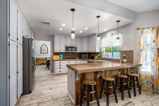 41945 Maryn Court, Palm Desert, CA 92211