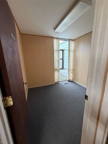 14551 Southfield Road, Allen Park, MI 48101